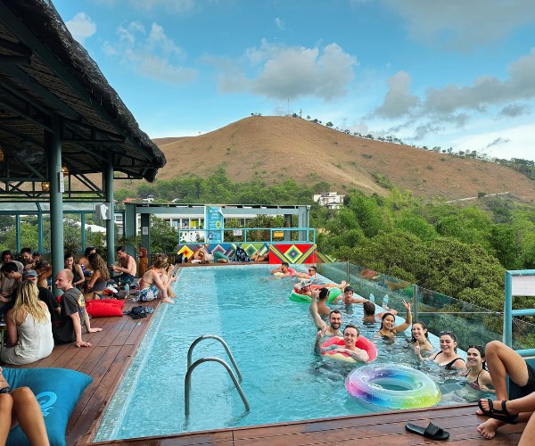 Coron island hopping tour outpost hostels